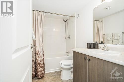 6 Mona Mcbride Drive, Arnprior, ON - Indoor Photo Showing Bathroom