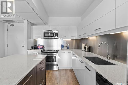 306 404 C Avenue S, Saskatoon, SK - Indoor Photo Showing Kitchen With Upgraded Kitchen