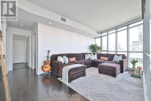 4806 - 21 Iceboat Terrace, Toronto, ON - Indoor Photo Showing Living Room