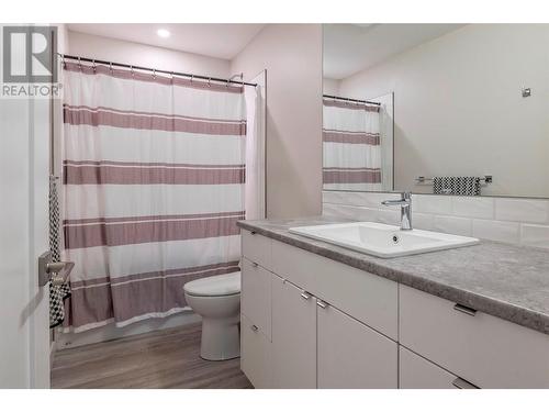 5119 Turtle Pond Place Lot# 20, Vernon, BC - Indoor Photo Showing Bathroom