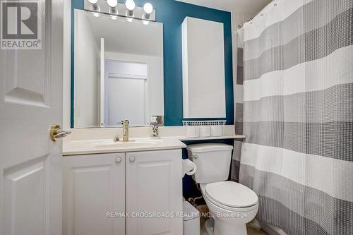 1709 - 1 Lee Centre Drive, Toronto, ON - Indoor Photo Showing Bathroom