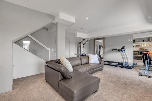 14-1818 Peak Point Court, West Kelowna, BC - Indoor Photo Showing Gym Room