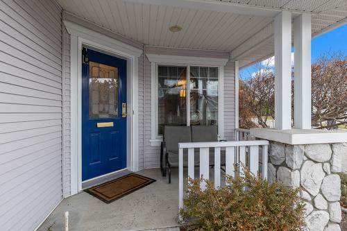 117-1321 Ridgeway Drive, Kelowna, BC - Outdoor With Deck Patio Veranda With Exterior