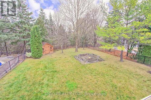 10 Delayne Drive, Aurora, ON - Outdoor