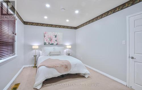 5 Hathway Crescent, Toronto, ON - Indoor Photo Showing Bedroom