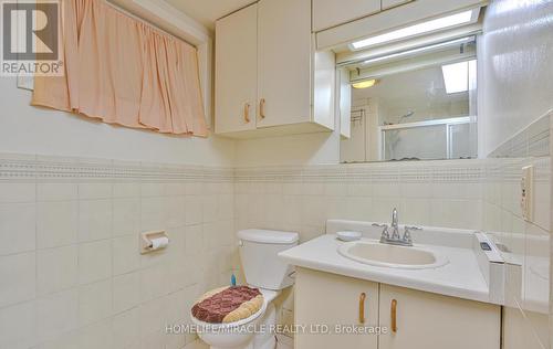 5 Hathway Crescent, Toronto, ON - Indoor Photo Showing Bathroom