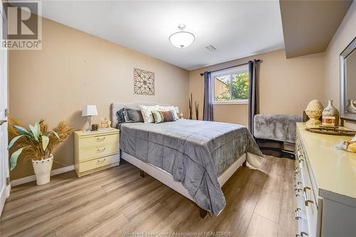 16 Shaw Drive, Amherstburg, ON - Indoor Photo Showing Bedroom