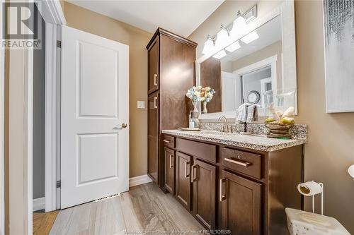 16 Shaw Drive, Amherstburg, ON - Indoor Photo Showing Bathroom