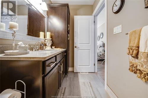 16 Shaw Drive, Amherstburg, ON - Indoor Photo Showing Bathroom