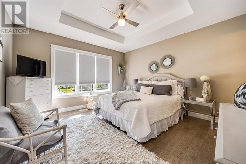 16 Shaw Drive, Amherstburg, ON - Indoor Photo Showing Bedroom