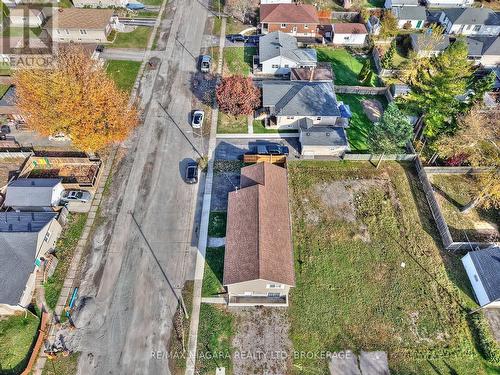 437 Sugarloaf Street, Port Colborne (878 - Sugarloaf), ON - Outdoor With View