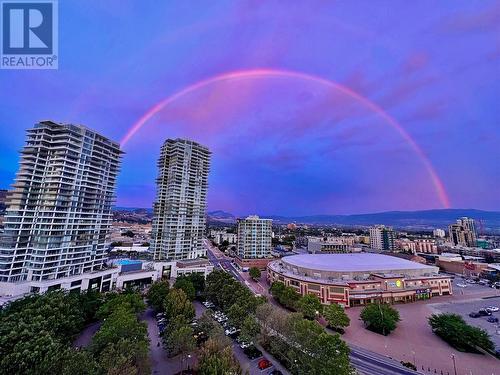 1160 Sunset Drive Unit# 1702, Kelowna, BC - Outdoor With View