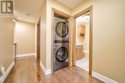 4602 Pemmican Trail, Mississauga, ON - Indoor Photo Showing Laundry Room