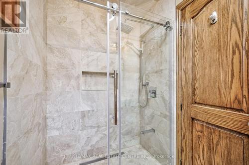 4602 Pemmican Trail, Mississauga, ON - Indoor Photo Showing Bathroom