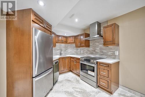 4602 Pemmican Trail, Mississauga, ON - Indoor Photo Showing Kitchen