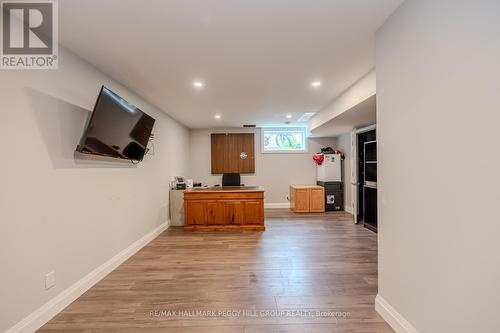 2638 Grand Tamarack Crescent, Severn, ON - Indoor