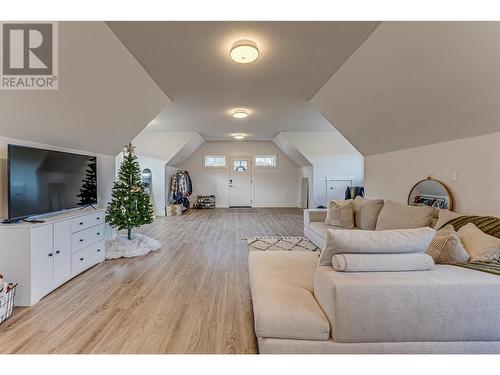 Upper Suite Living Room - 645 St Annes Road, Spallumcheen, BC - Indoor Photo Showing Other Room