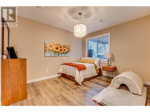 Basement Suite - 645 St Annes Road, Spallumcheen, BC - Indoor Photo Showing Bedroom