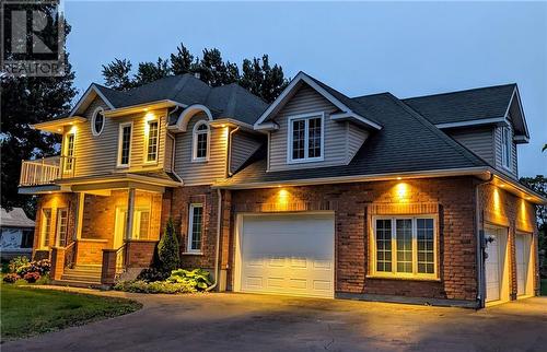 6218 Shannon Lane, Bainsville, ON - Outdoor With Facade