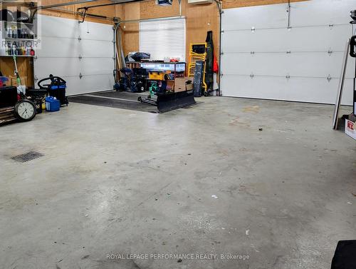 6218 Shannon Lane, South Glengarry, ON - Indoor Photo Showing Garage