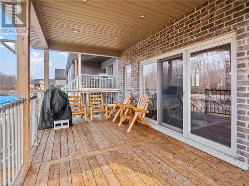 254 Lancaster Drive, Port Colborne, ON - Outdoor With Deck Patio Veranda With Exterior