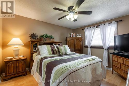 368 Ardsley Crescent, London, ON - Indoor Photo Showing Bedroom