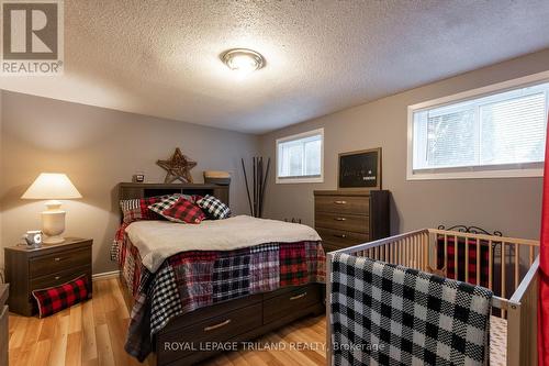 368 Ardsley Crescent, London, ON - Indoor Photo Showing Bedroom