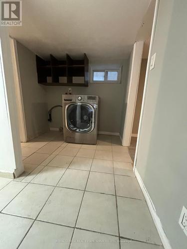 34 Adelaide Street S, London, ON - Indoor Photo Showing Laundry Room