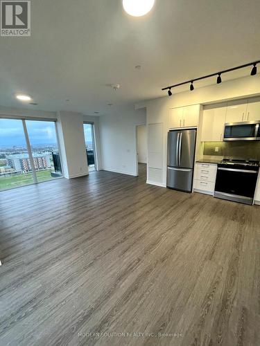 1706 - 2215 Sheridan Park Drive, Mississauga, ON - Indoor Photo Showing Kitchen