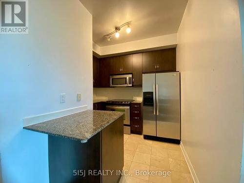 2001 - 18 Holmes Avenue, Toronto, ON - Indoor Photo Showing Kitchen With Stainless Steel Kitchen