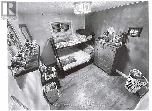 38 Minonen Road, Georgina, ON - Indoor Photo Showing Other Room