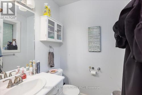 38 Minonen Road, Georgina, ON - Indoor Photo Showing Bathroom