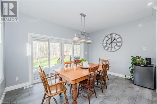 129 Ruth Anne Place, Mapleton, ON - Indoor Photo Showing Dining Room