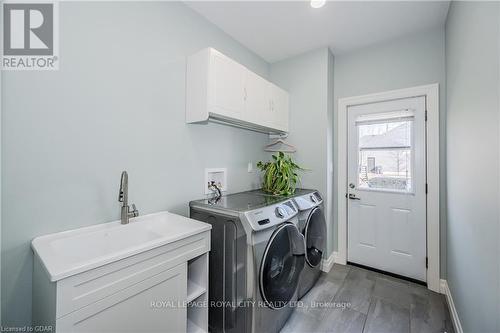 129 Ruth Anne Place, Mapleton, ON - Indoor Photo Showing Laundry Room