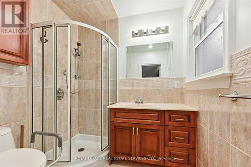 65 Ravensbourne Crescent, Toronto, ON - Indoor Photo Showing Bathroom