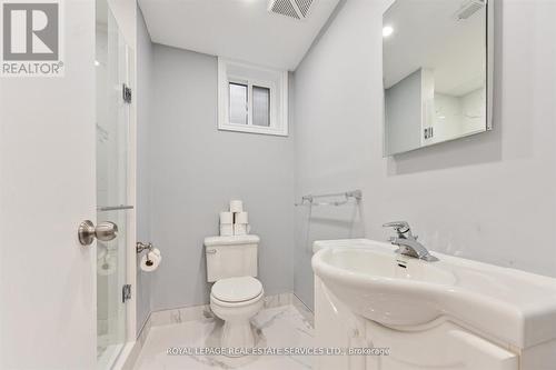 65 Ravensbourne Crescent, Toronto, ON - Indoor Photo Showing Bathroom