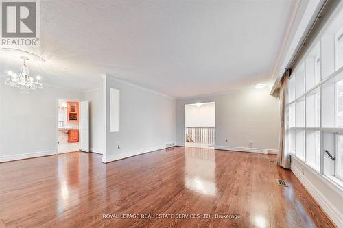 65 Ravensbourne Crescent, Toronto, ON - Indoor Photo Showing Other Room