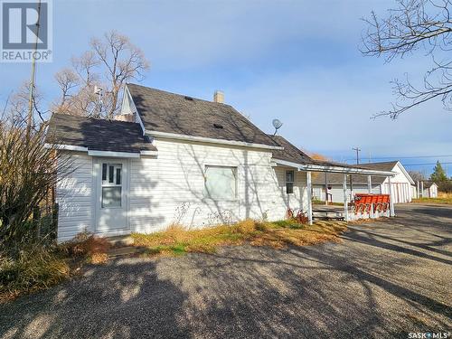 109 Kaufman Street, Hodgeville, SK - Outdoor