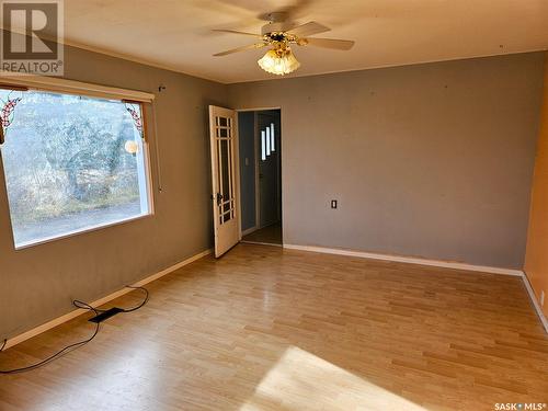 109 Kaufman Street, Hodgeville, SK - Indoor Photo Showing Other Room