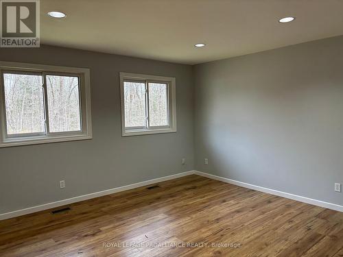 175 Northern Avenue, Galway-Cavendish And Harvey, ON - Indoor Photo Showing Other Room