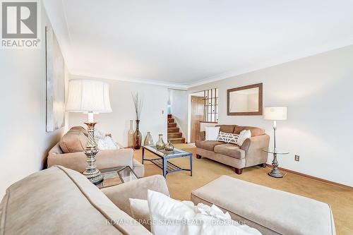 69 Orphir Road, Hamilton, ON - Indoor Photo Showing Living Room