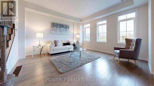 12 Cafaro Lane, Markham, ON - Indoor Photo Showing Living Room