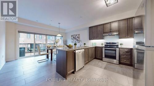 12 Cafaro Lane, Markham, ON - Indoor Photo Showing Kitchen