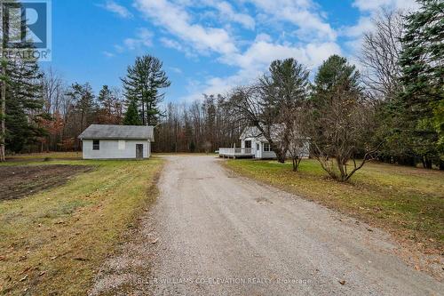 1914 Rosemount Road, Tay, ON - Outdoor