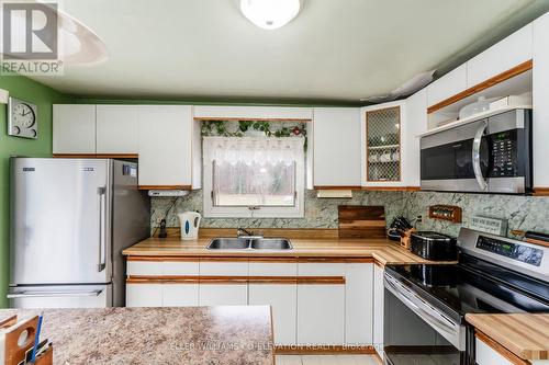 1914 Rosemount Road, Tay, ON - Indoor Photo Showing Kitchen With Double Sink