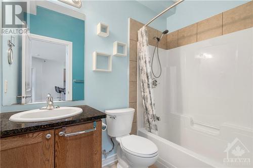 151 Potts Private Unit#409, Ottawa, ON - Indoor Photo Showing Bathroom