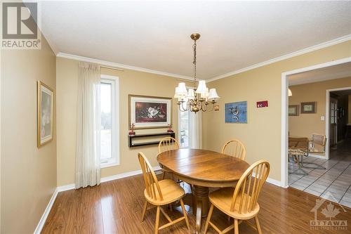 243 Greystone Crescent, Almonte, ON - Indoor Photo Showing Dining Room