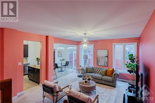 21 Orange Blossom, Blossom Park - Airport And Area (2606 - Blossom Park/Leitrim), ON - Indoor Photo Showing Living Room