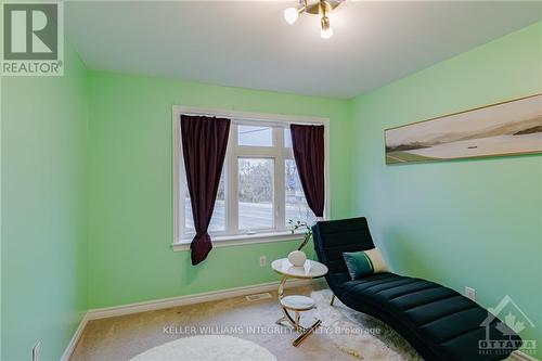 21 Orange Blossom, Blossom Park - Airport And Area (2606 - Blossom Park/Leitrim), ON - Indoor Photo Showing Bedroom