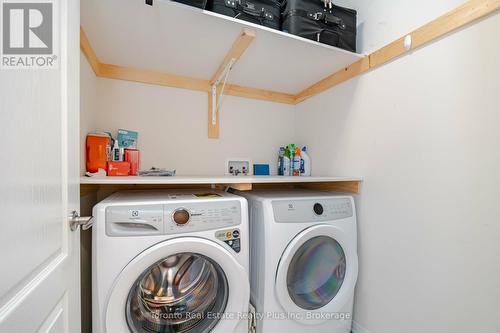 59 Stamford Street, Kitchener, ON - Indoor Photo Showing Laundry Room